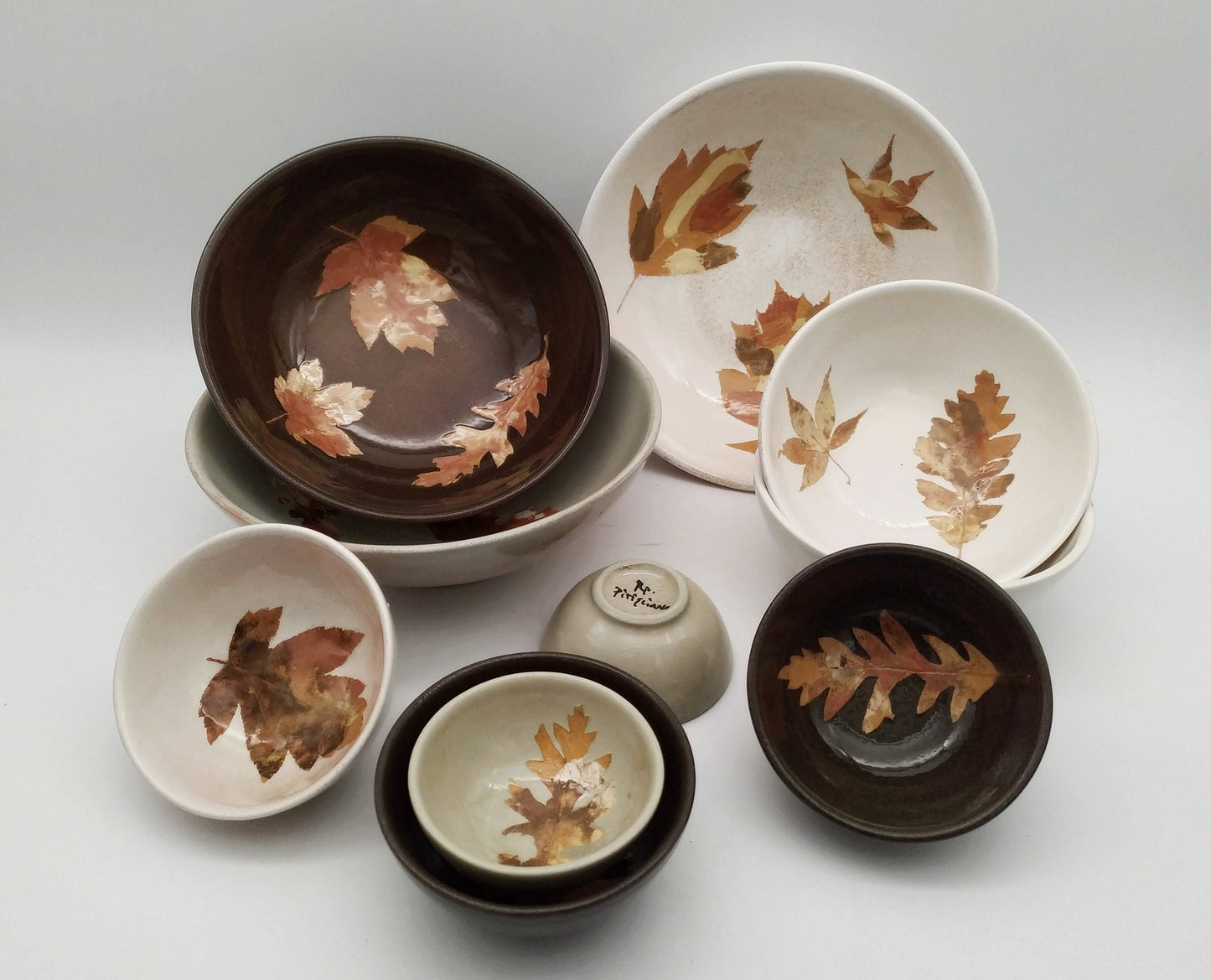 Bolo bowls