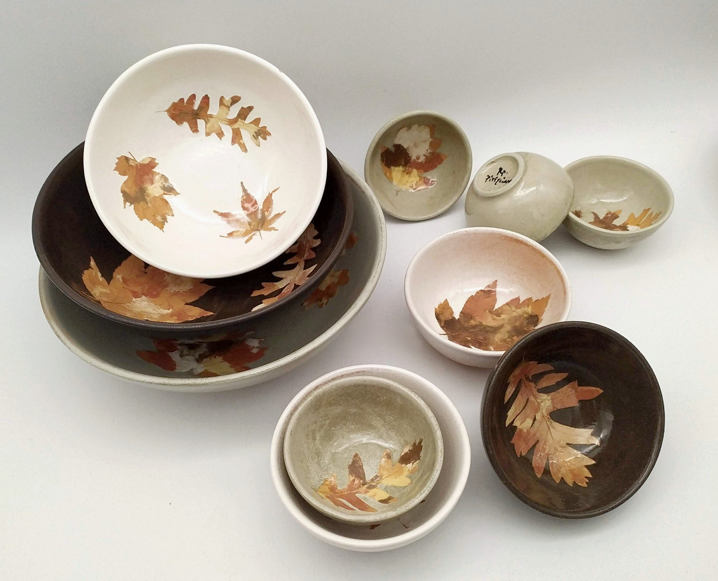 Bolo bowls