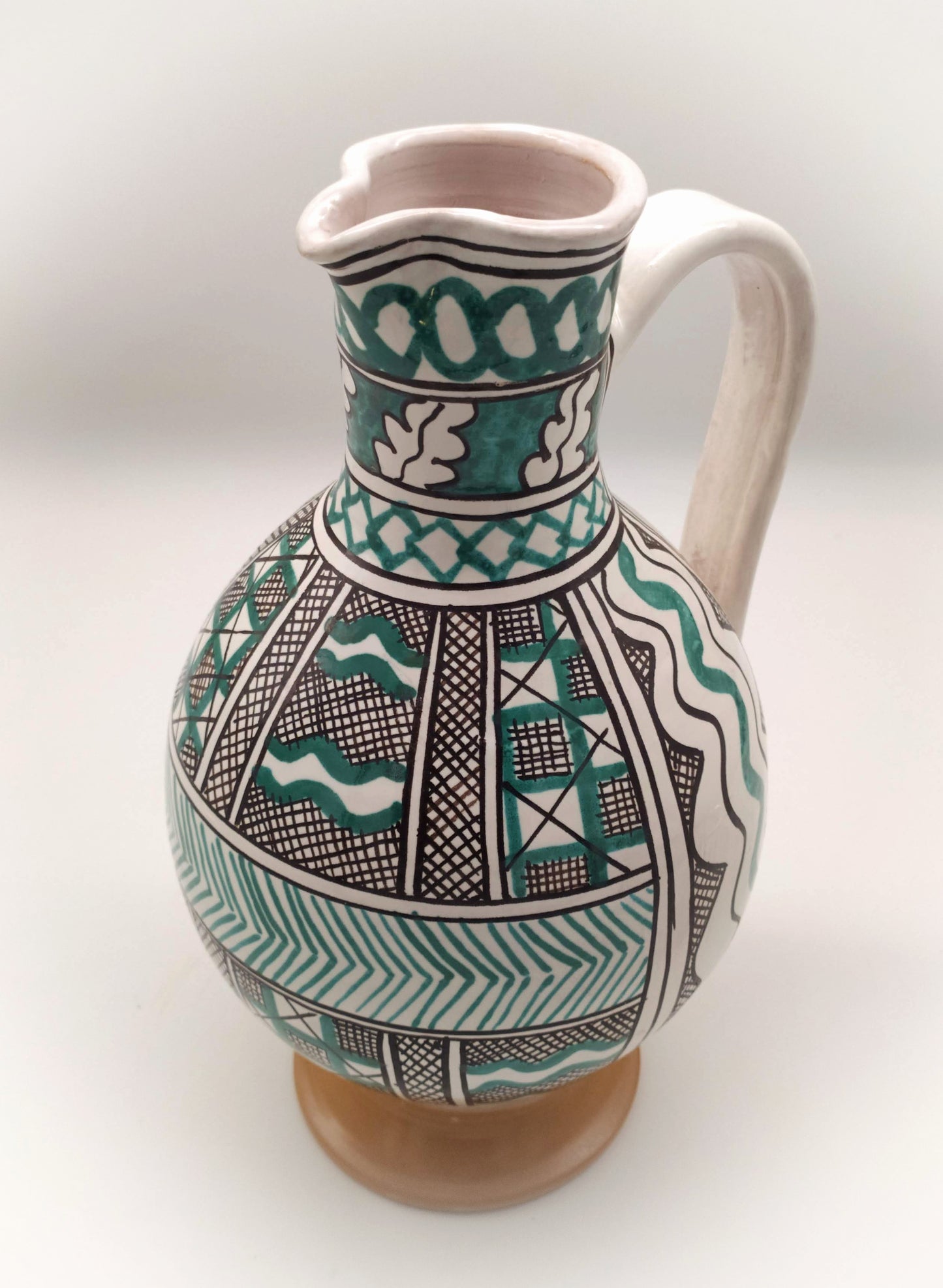 Pouring Pitcher