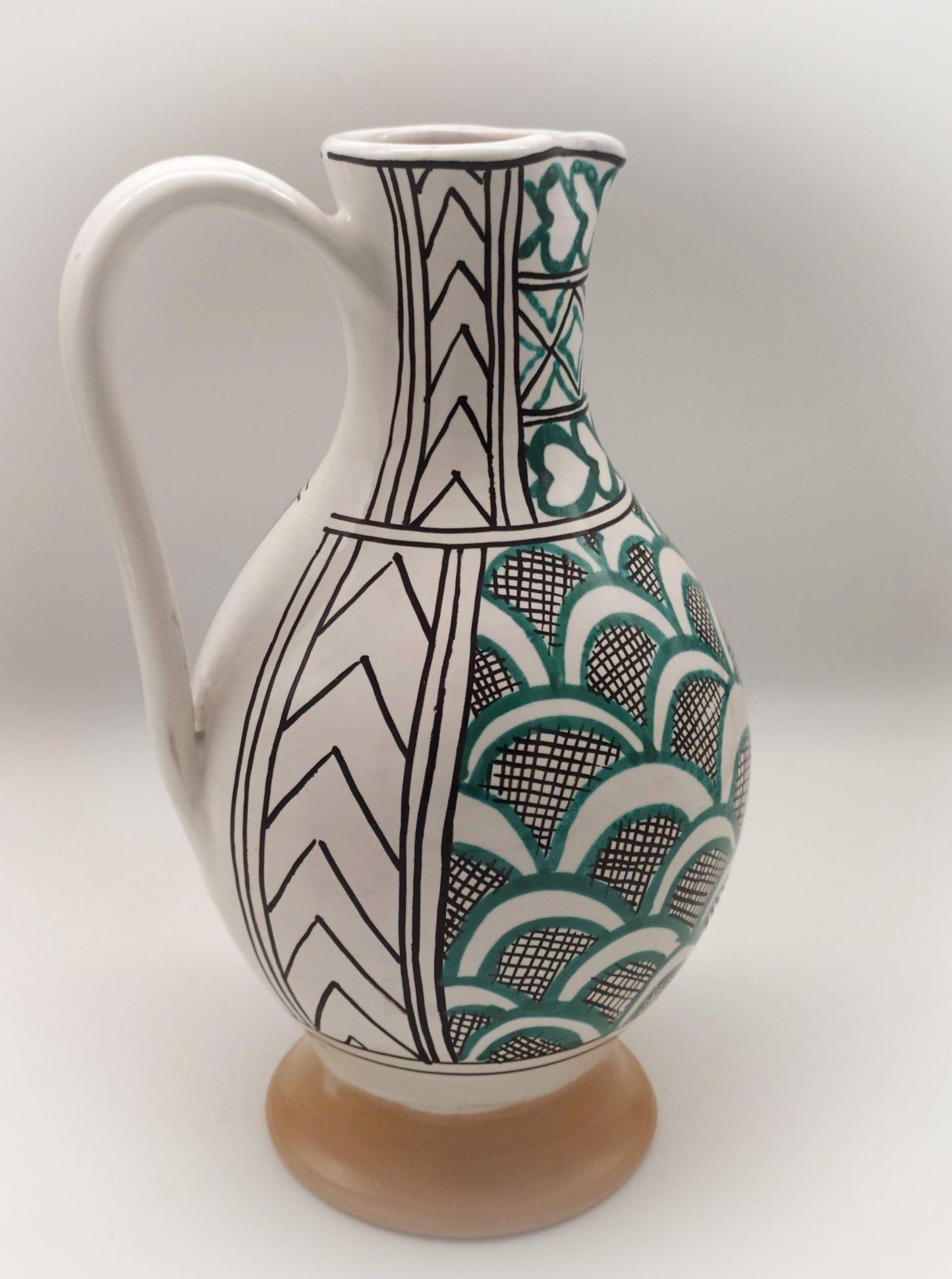 Pouring Pitcher
