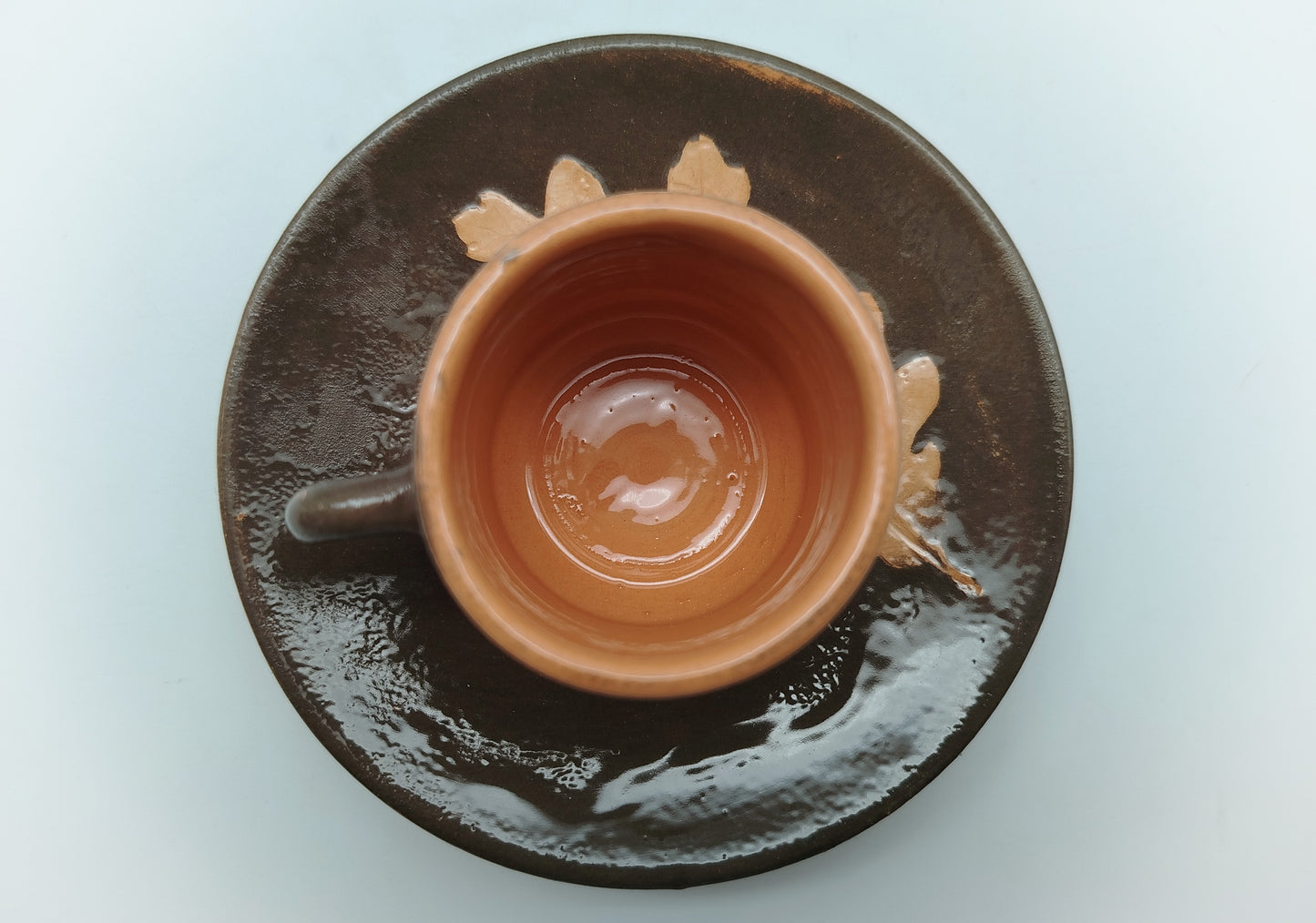 Cylindrical cup + saucer