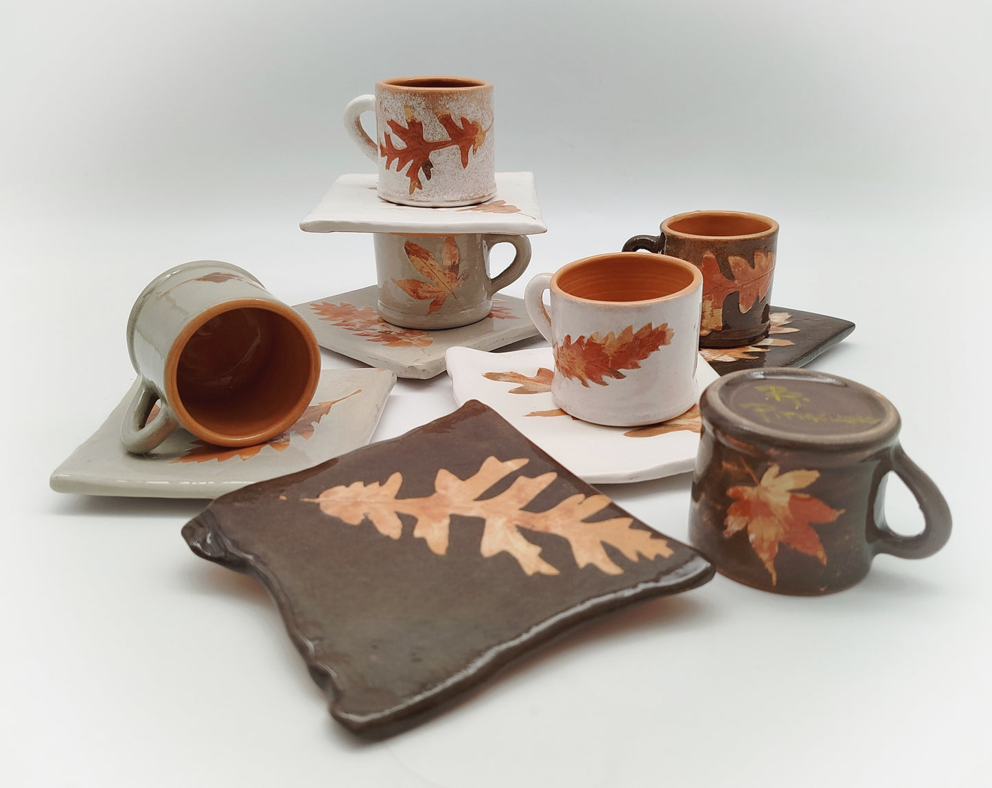 Cylindrical cup + saucer