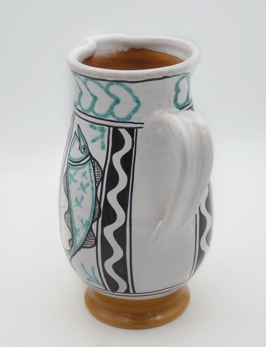 Trilobate Jug