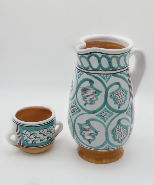 Trilobed Jug