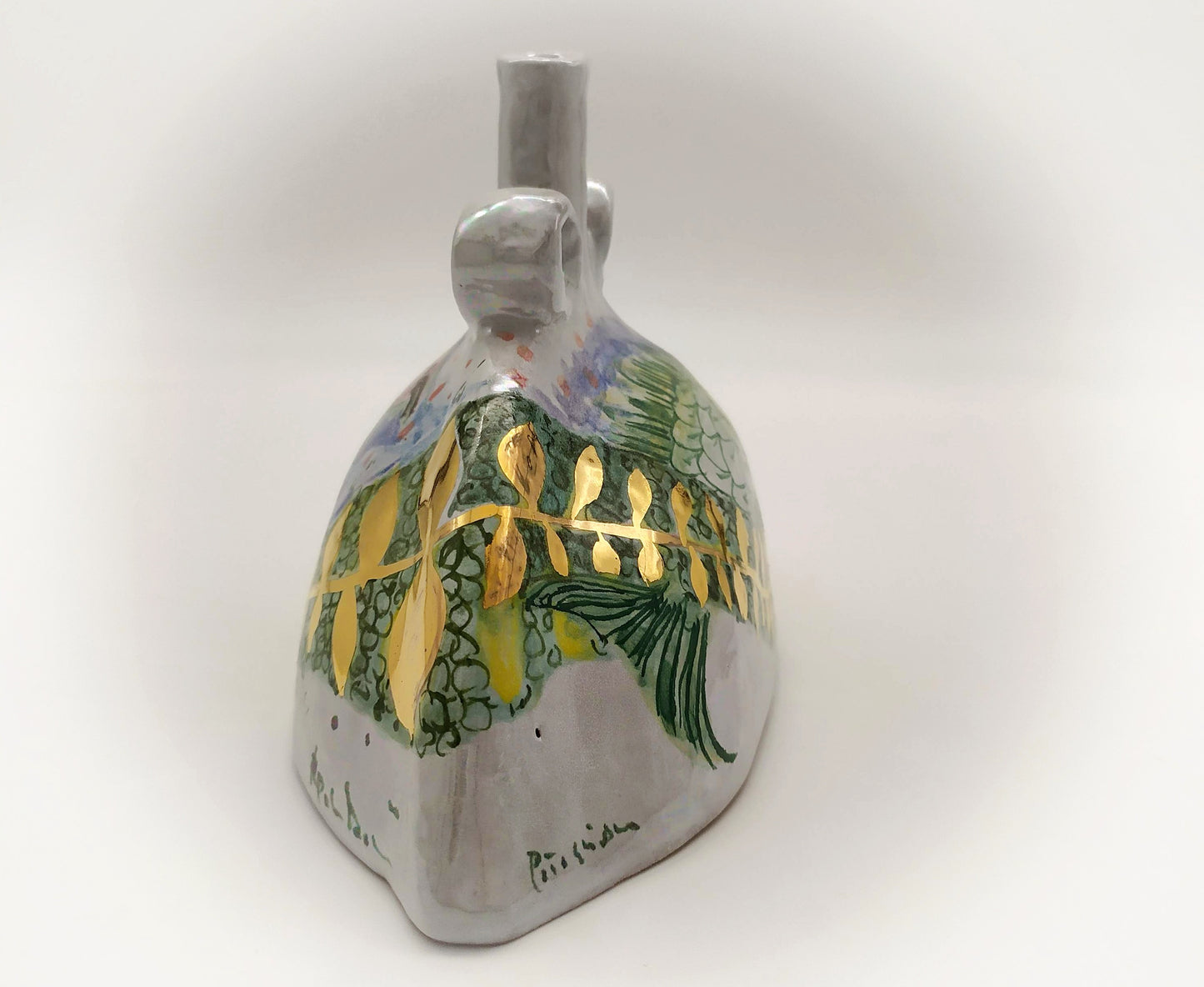 Bottle vase