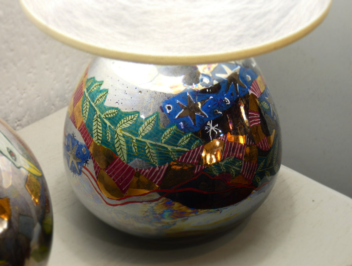 Bauchige Lampe – Lüster, Gold und Platin | Riflessi e Risonanze